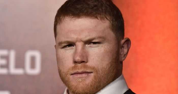 El “Canelo” busca hacer historia ante Caleb Plant